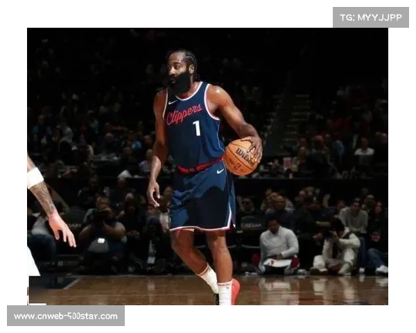 哈登晃倒戈贝尔后撤步三分，生涯总分里程碑夜难救主